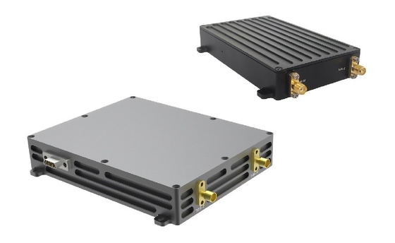 CD30NMT-V3 30-50KM UAV Video Transmitter VTX Εργασία σε 2,4GHz 1,4GHz 800MHz με σειριακή θύρα RS232/TTL/SBUS για Drone